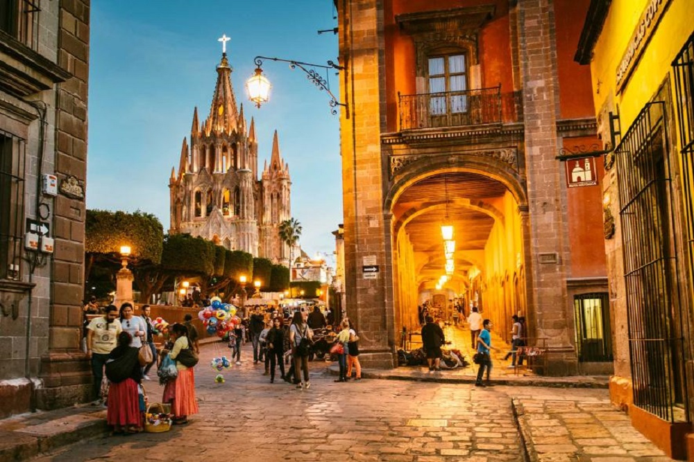 Why is Living in San Miguel De Allende So Popular